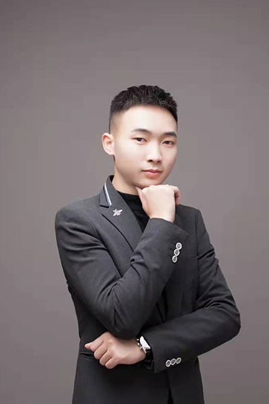 余江濤  資深設計師